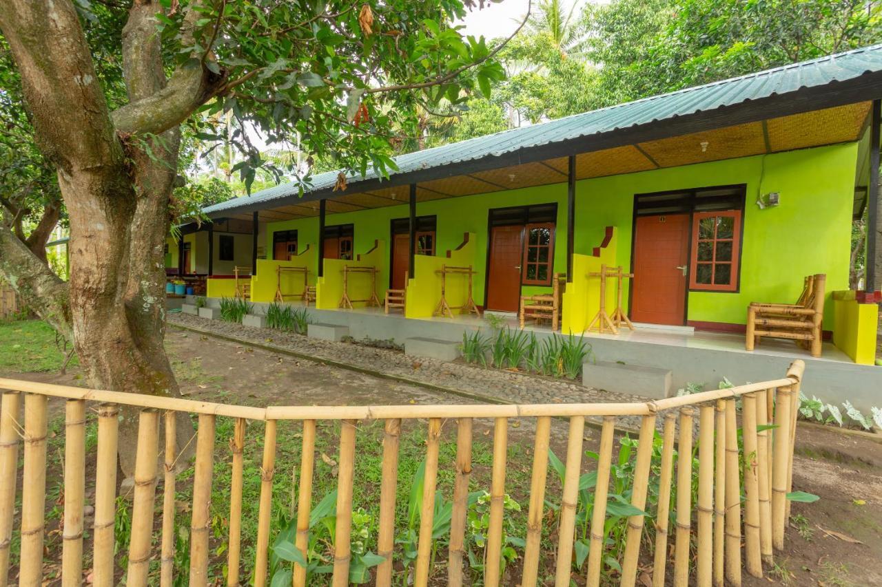 Spot On 1879 Lendang Homestay Mangsit Exterior foto